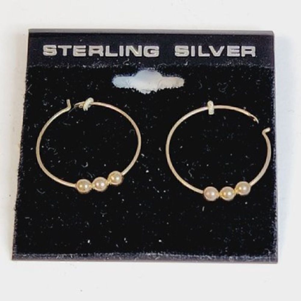 Vintage NWT Sterling Silver Ball Hoop Earring for Pierced Ears.